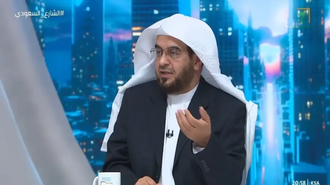 رأي مستشار شرعي.. هل يحق لرجال الدين التدخل في شؤون الآخرين الخاصة؟